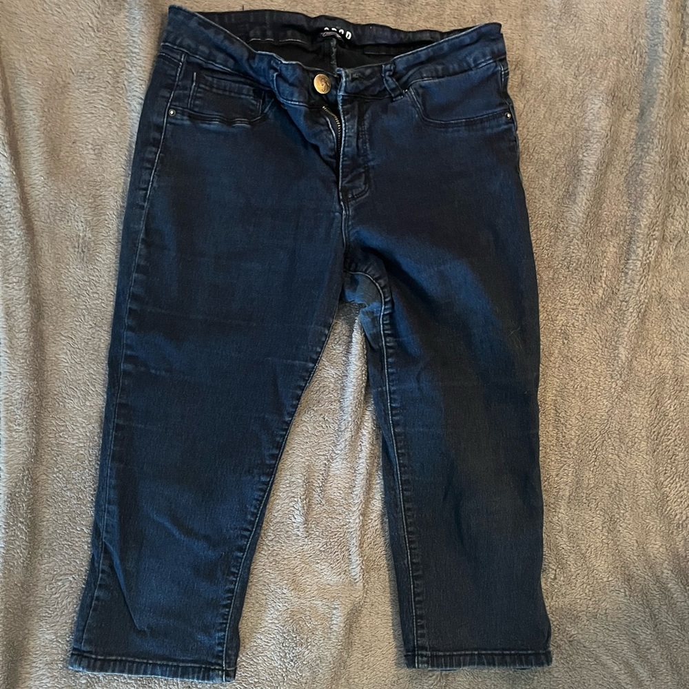 Express capris